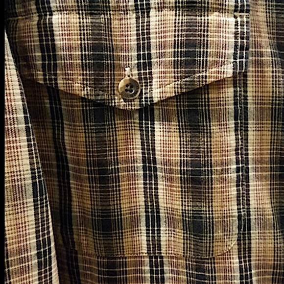 ROUNDTREE & YORKE OUTFITTERS Button Down Shirt Size M - Picture 6 of 8